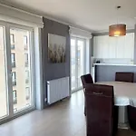 Appartement In By The *
