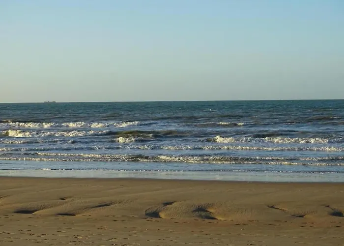 In By The Nieuwpoort